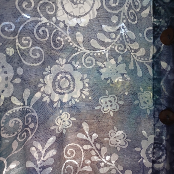 Blue & Purple button down - Picture 2 of 4